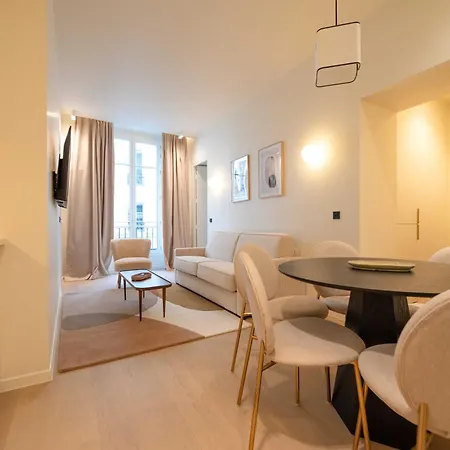 Elegant With Ac - 2br-6p -palais Garnier Appartamento